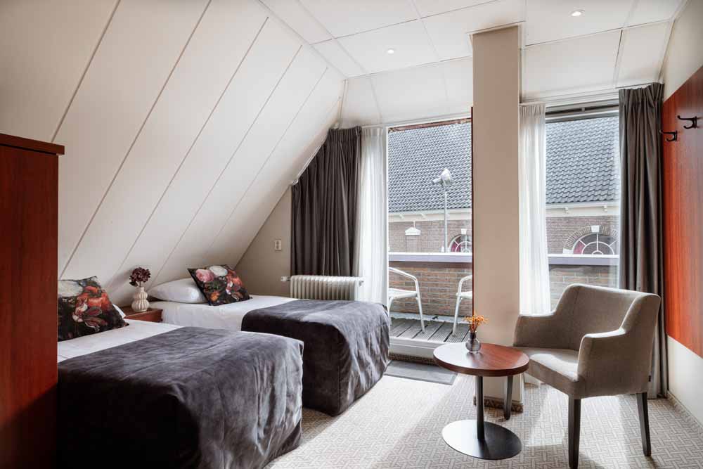 aanbieding hotel wildlands emmen hotel de oringer marke