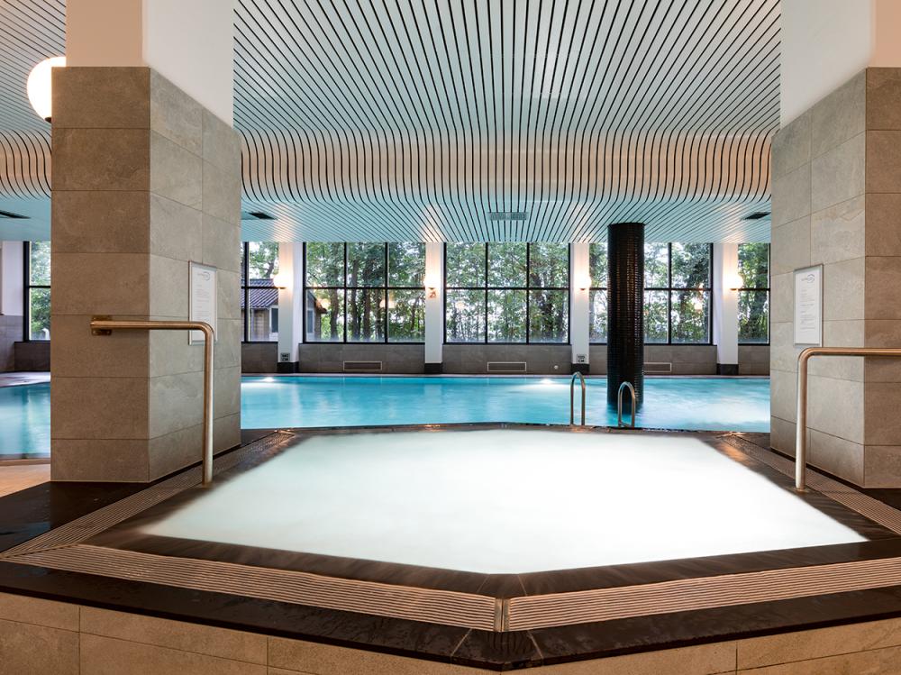 Hotelarrangement NH Hotels Zwembad