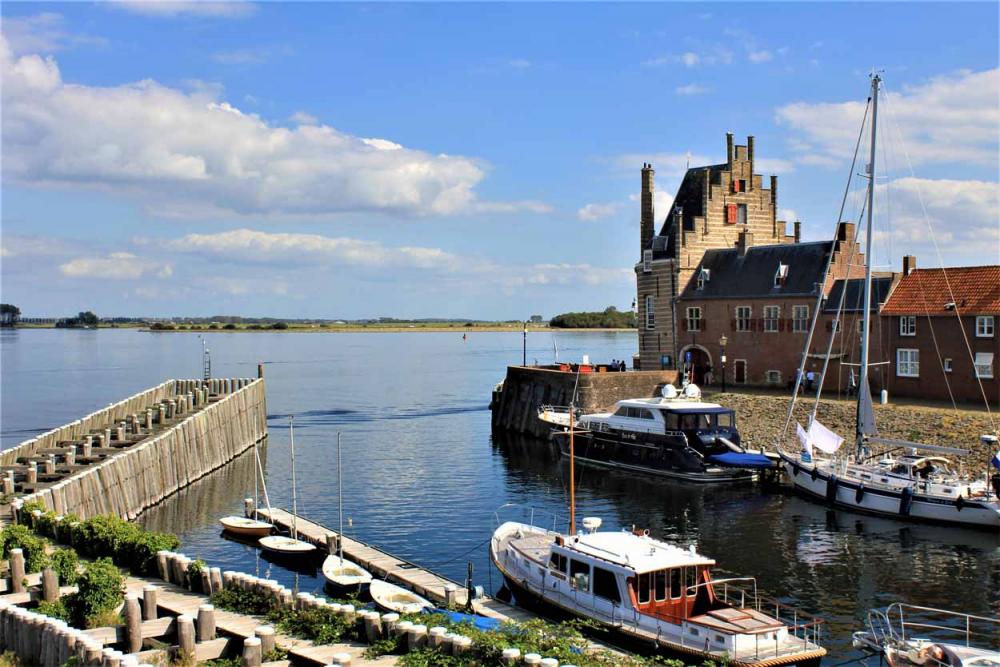Auberge de campveerse toren hoteaanbieding Veere meer varen