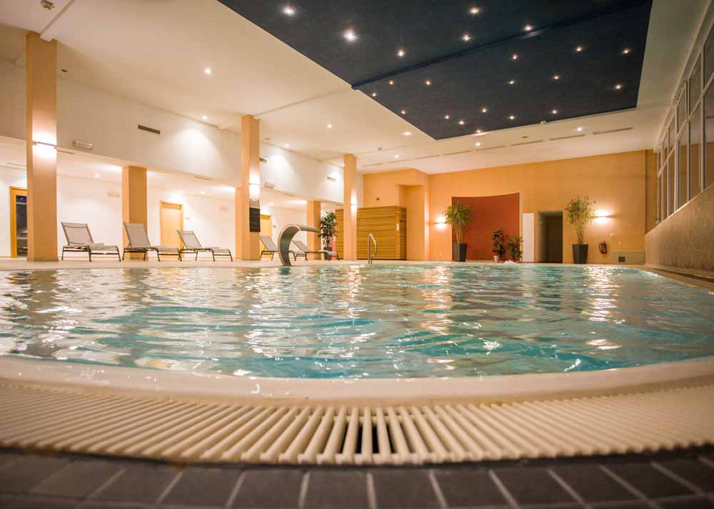 schone asten winterberg restaurant met uitzicht