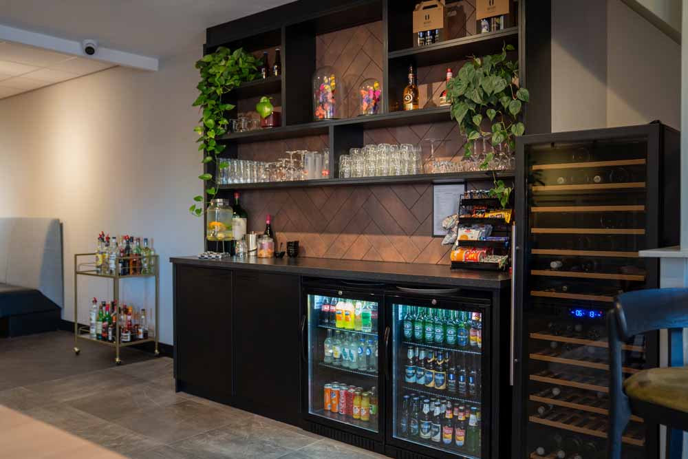 bar hart van weesp holland