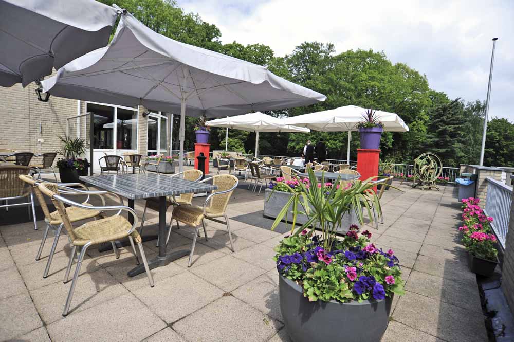 lunchen terras nijmegen fletcher parkhotel val monte