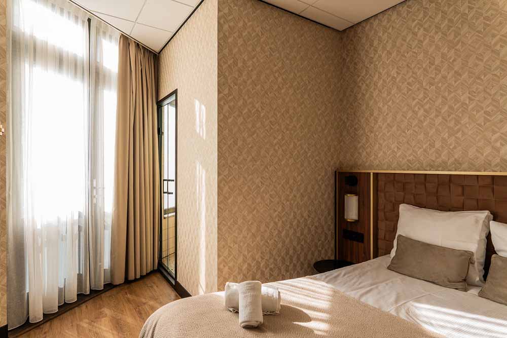 actie overnachting two brothers noordwijk beach