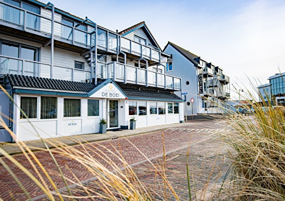 https://www.marrea.nl/upload/heading/hotel-de-boei-logies-en-ontbijt-in-egmond-560x395.jpg