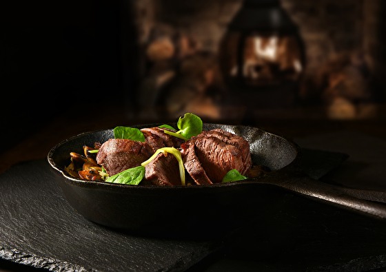 https://www.marrea.nl/upload/heading/hotel-oranjeoord-culinair-wildarrangement-560x395_2.jpg