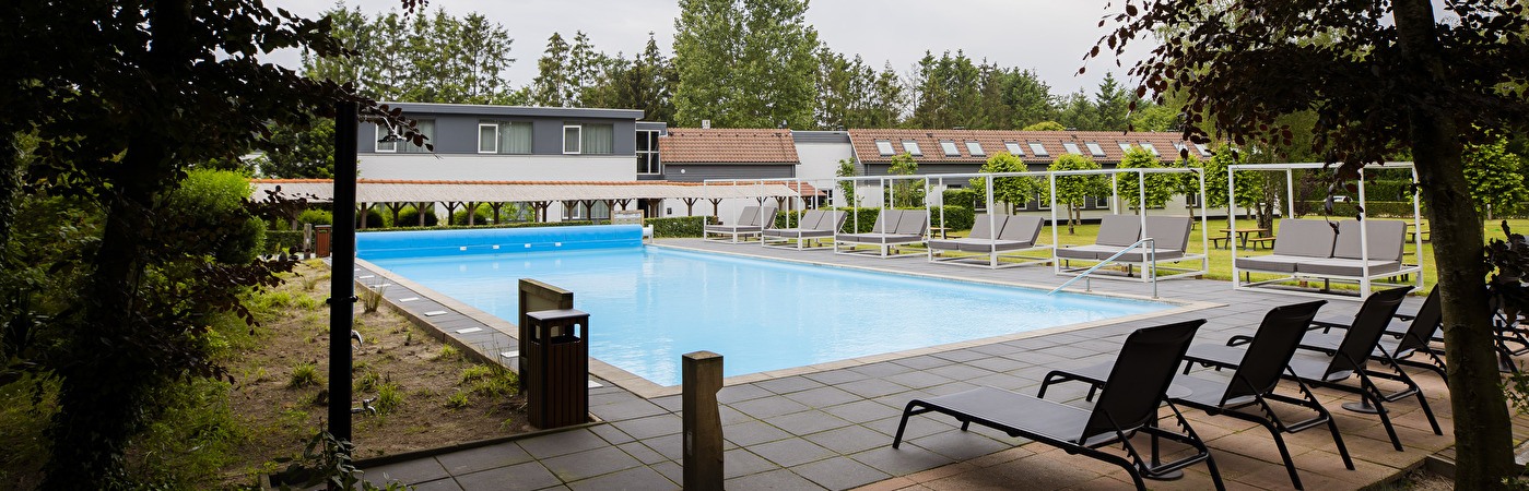 Buitenzwembad